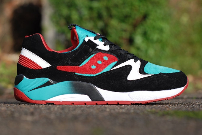 BAIT x Saucony Grid 9000 “Viridian Burner”