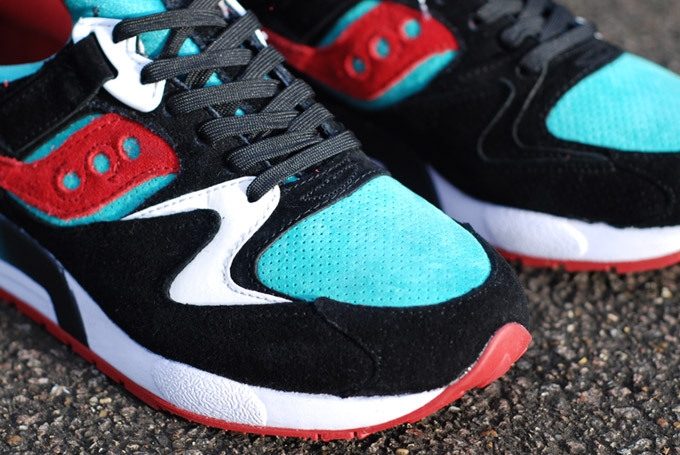 BAIT x Saucony Grid 9000 “Viridian Burner”