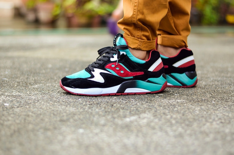 BAIT x Saucony Grid 9000 “Viridian Burner”