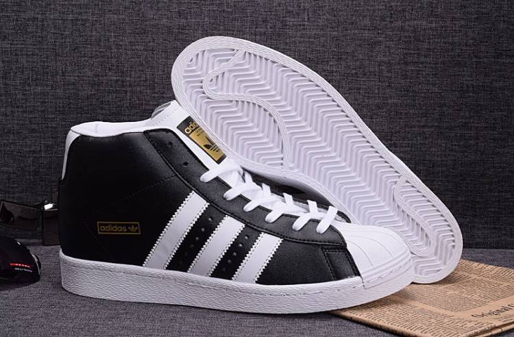 Adidas Superstar UP 