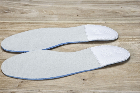 Kith x Clarks x Adidas Originals 8th Street Samba IE4033 