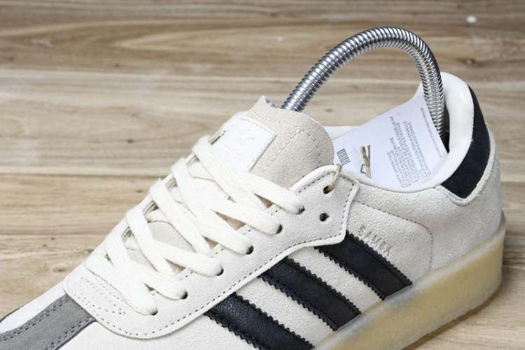  Kith x Clarks x Adidas Originals 8th Street Samba IE4033