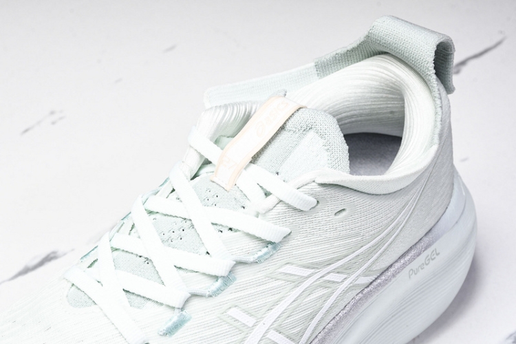 Asics Gel-Nimbus 27 1011B958-300