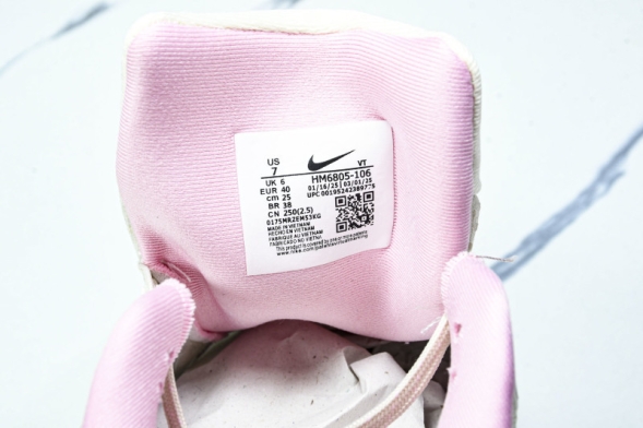 Nike Air ZoomX Vomero 18 Plus HM6805 106 