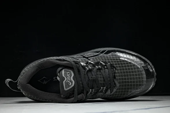 Asics Trabuco Max 3 1011B800-100 