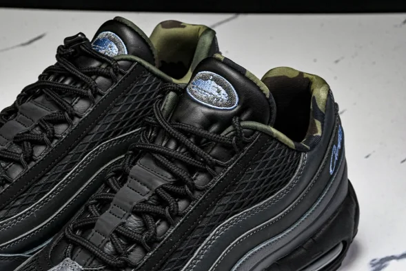 Nike Air Max 95 x Corteiz FB2709 002 