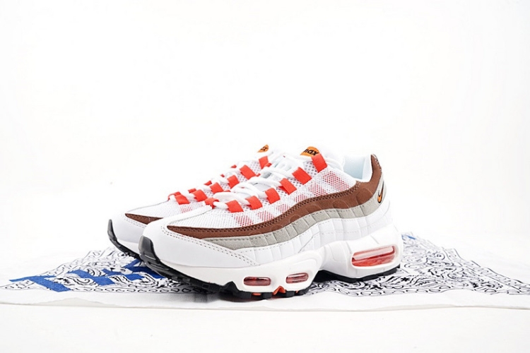 Nike WMNS Air Max 95 Essential 307960-102