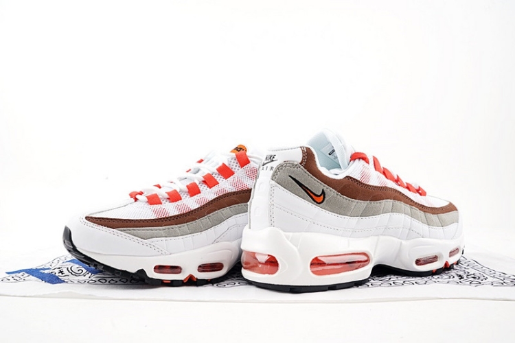 Nike WMNS Air Max 95 Essential 307960-102