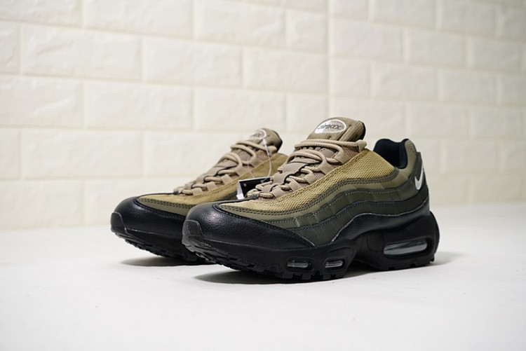 Nike air max 95 Essential 749766-024