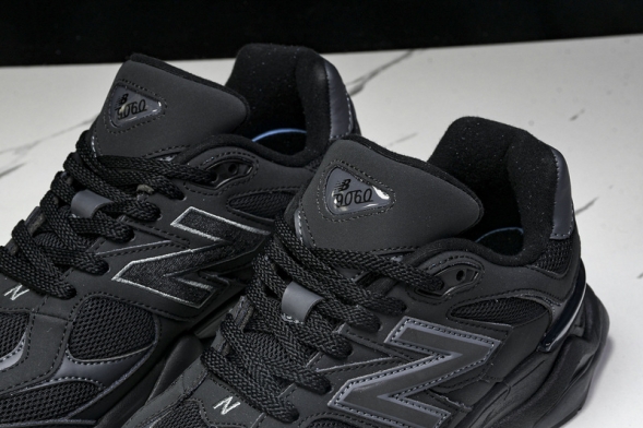New Balance 9060 U9060ZGE 