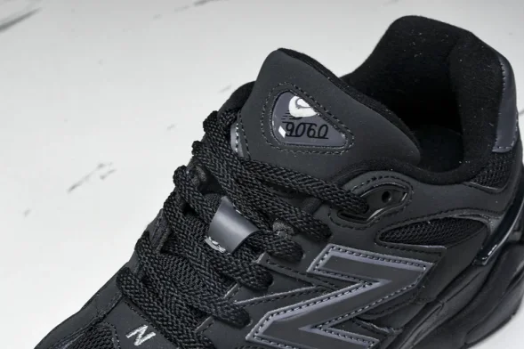 New Balance 9060 U9060ZGE 