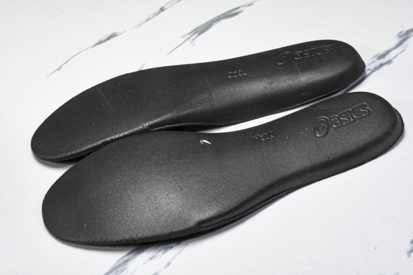 Asics Nova Surge 3 1061A048-700 