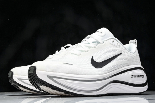 Nike Air ZoomX Vomero 18 Plus HM6805 111 