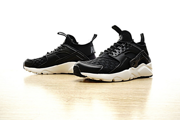 NIKE AIR HUARACHE RUN ULTRA ID 762826-881