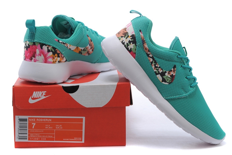 Nike Roshe Run Customs