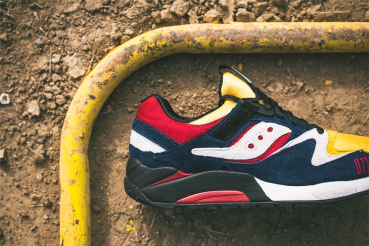 Play Cloths x Saucony Grid 9000 Motocross