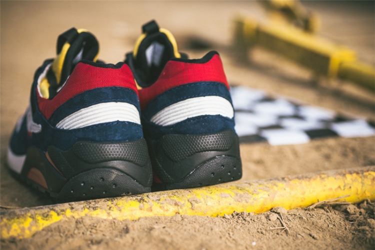 Play Cloths x Saucony Grid 9000 Motocross