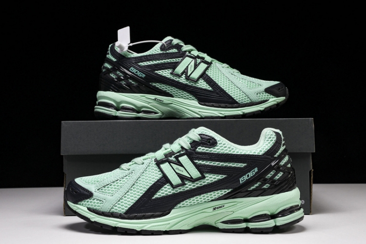  New Balance 1906 M1906RSB