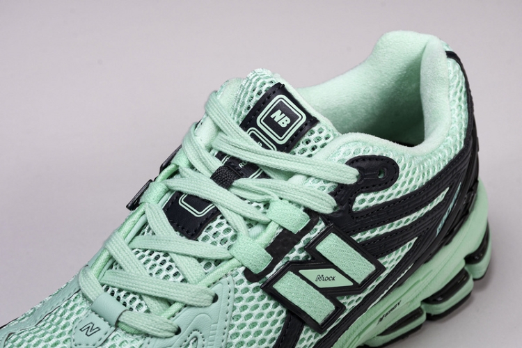  New Balance 1906 M1906RSB