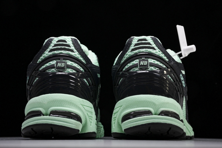  New Balance 1906 M1906RSB