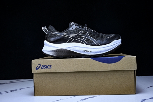 Asics Trabuco Max 3 1011B800-021 