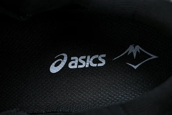 Asics Trabuco Max 3 1011B800-021 